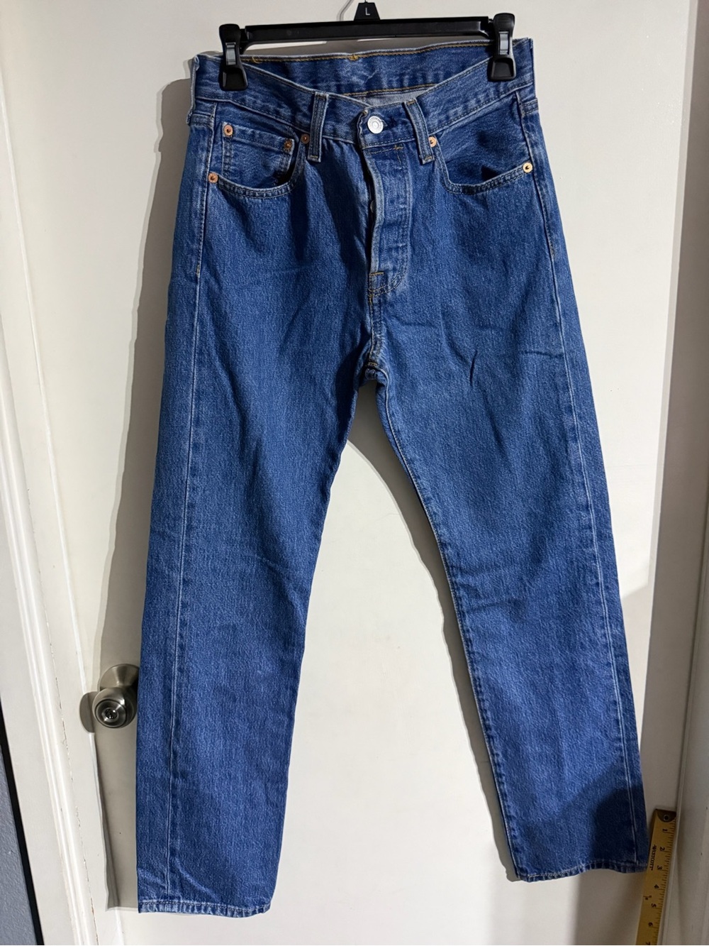 EUC Levi's 501 Men's Straight Leg Jeans Blue Denim Size 28X32